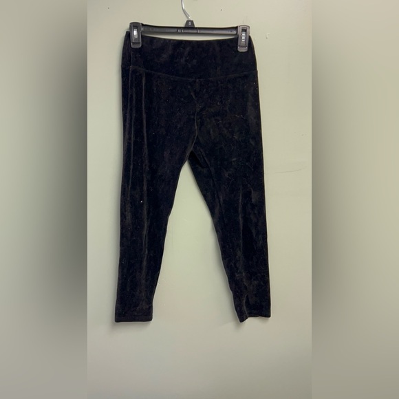 Velvet-Like Black Pants - Picture 4 of 4